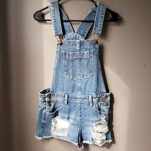 🌾FOREVER 21🌾 OVERALLS